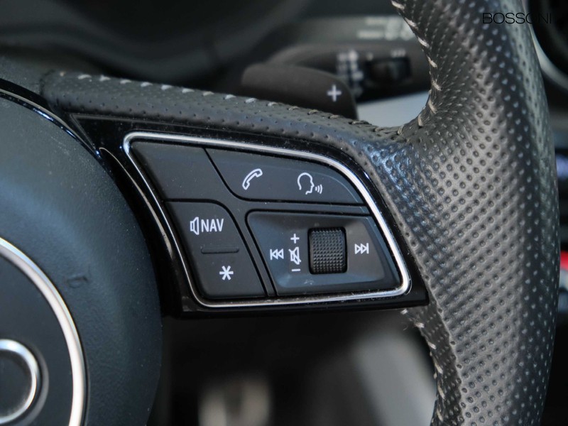 25 - Audi SQ2 s2.0 tfsi quattro s tronic