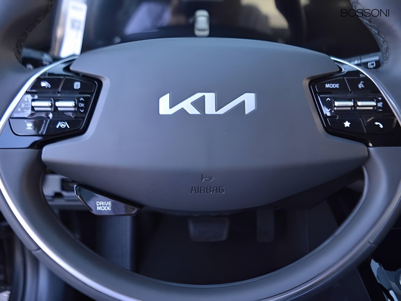 19 - Kia Niro 1.6 gdi plug-in hybrid 171cv style dct6