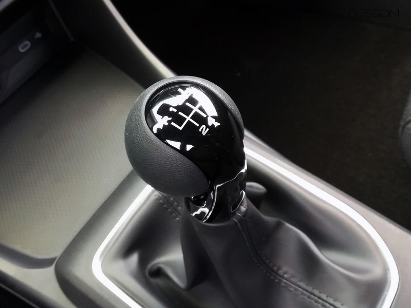 19 - Mg MG3 1.5 standard