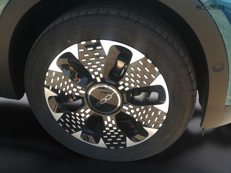 13 - Fiat 600 1.2 hybrid 110cv la prima edct