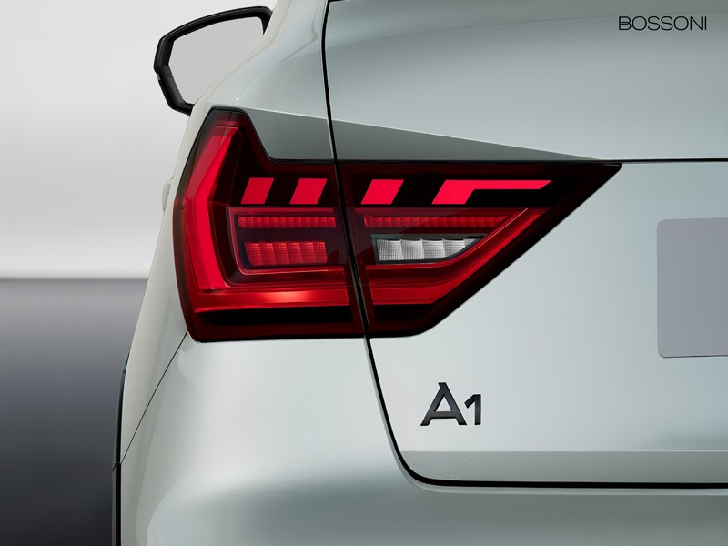 7 - Audi A1 allstreet 35 1.5 tfsi 150cv identity contrast s tronic