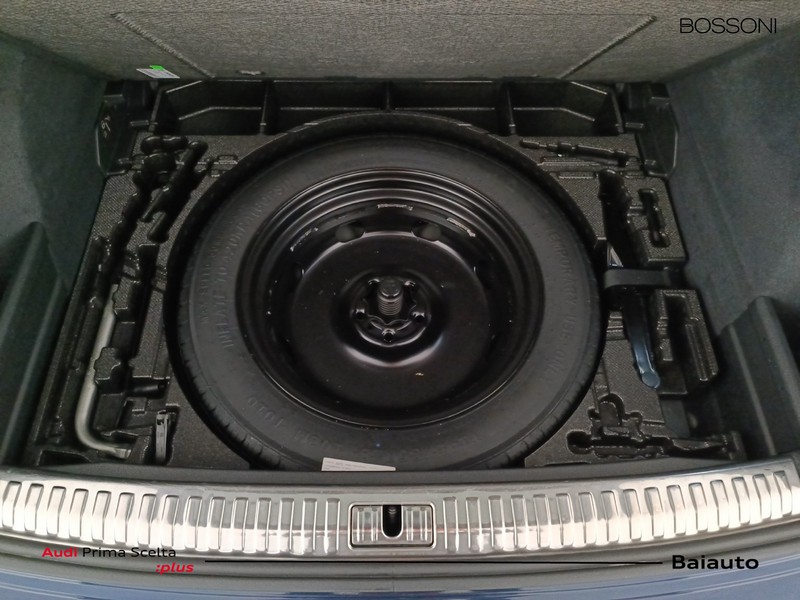 31 - Audi Q3 35 2.0 tdi s line edition s tronic