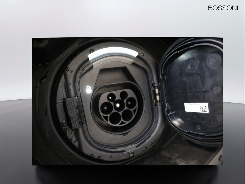 19 - Mercedes Classe A 250 e plug-in-hybrid alpine grey edition speedshift dct amg 8g