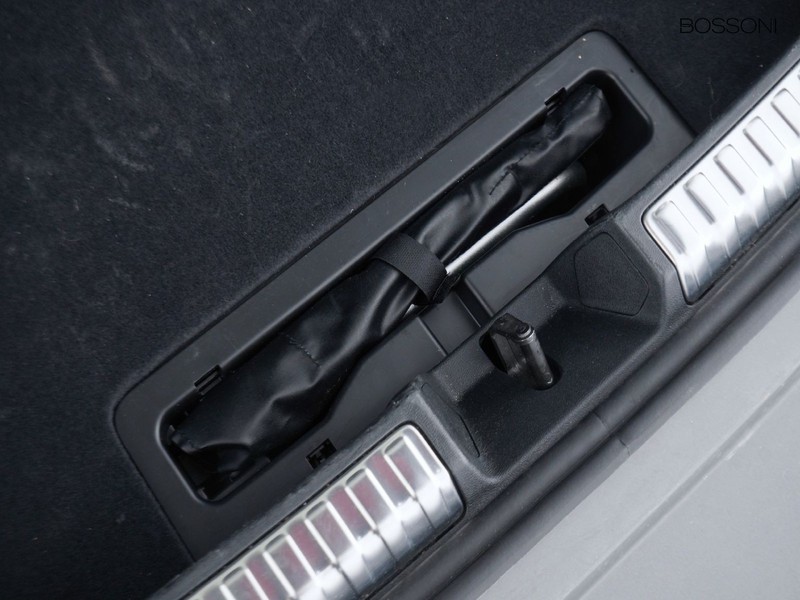 31 - Audi A5 avant 2.0 tdi mhev+ 204cv business advanced