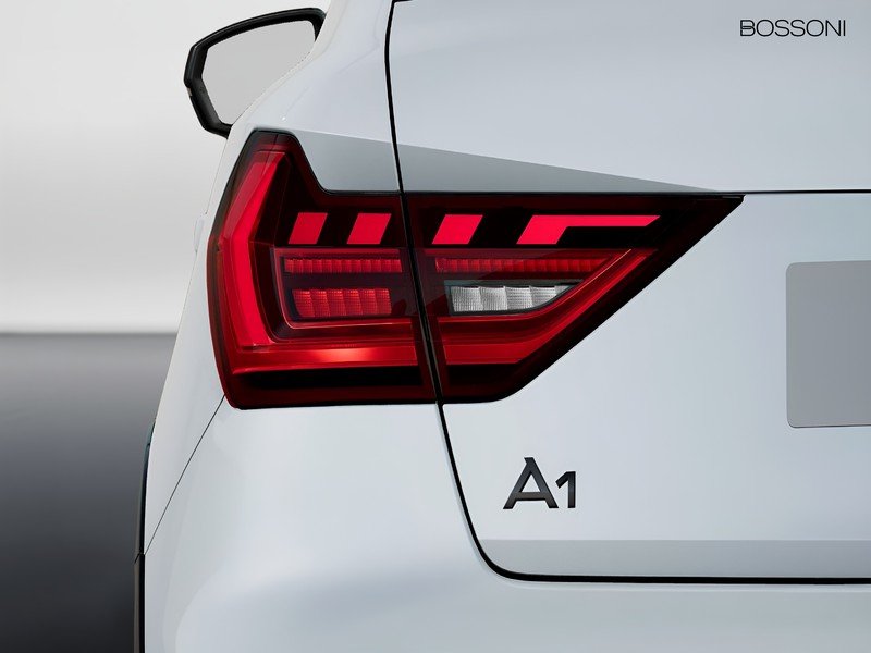 7 - Audi A1 allstreet 30 1.0 tfsi 116cv identity contrast s tronic