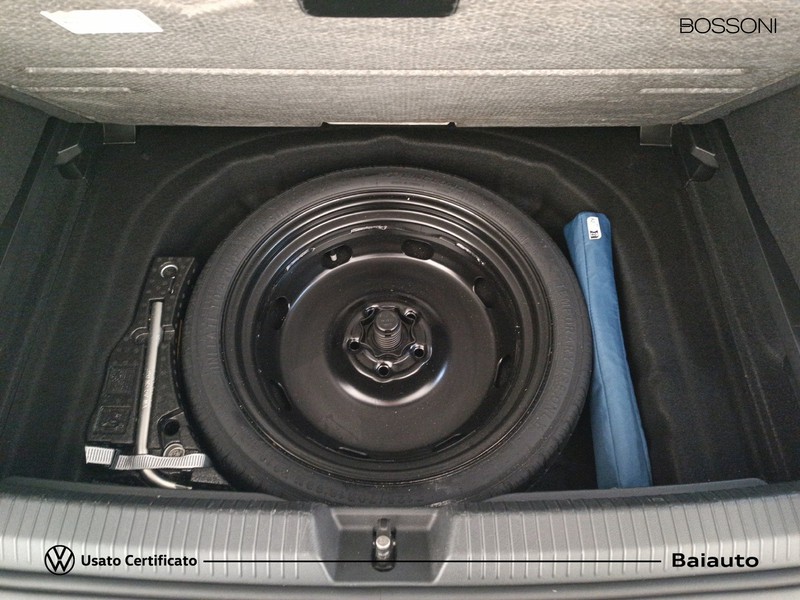 31 - Volkswagen Golf 2.0 tdi scr 115cv life