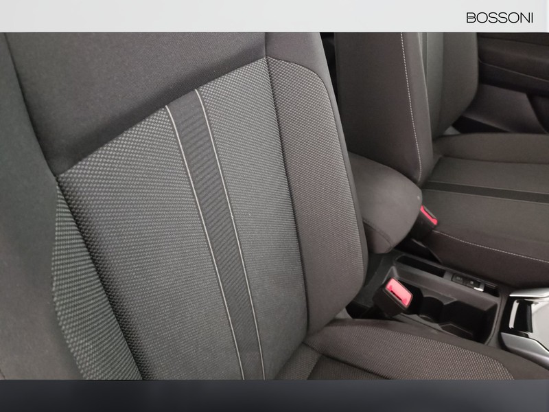 31 - Volkswagen T-Roc 2.0 tdi scr 150cv life dsg