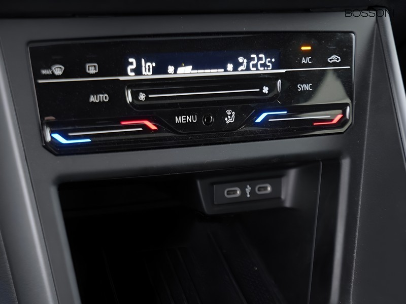 25 - Volkswagen Taigo 1.0 tsi 115cv r-line