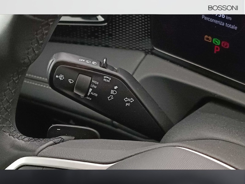 25 - Volkswagen Tiguan 2.0 tdi scr 150cv life dsg