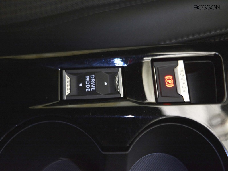 19 - Peugeot 208 5 porte 1.2 puretech gt s&s