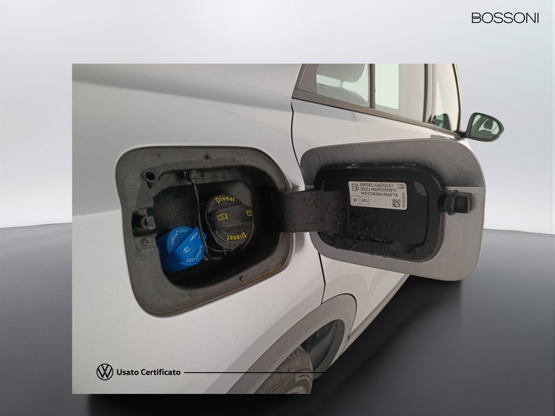 31 - Volkswagen T-Roc 2.0 tdi scr 150cv life dsg