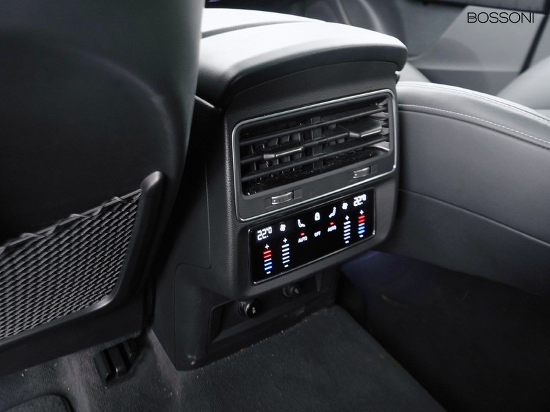 31 - Audi Q8 3.0 v6 tdi mhev 286cv s line edition quattro