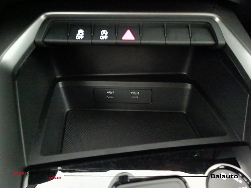 13 - Audi A3 sportback 30 1.5 g-tron business s tronic