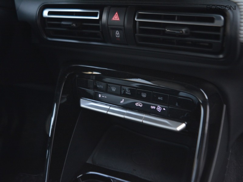 13 - Citroen C3 1.2 puretech turbo 100cv max s&s