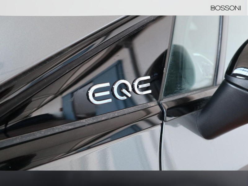 19 - Mercedes EQE 350 premium plus 4matic