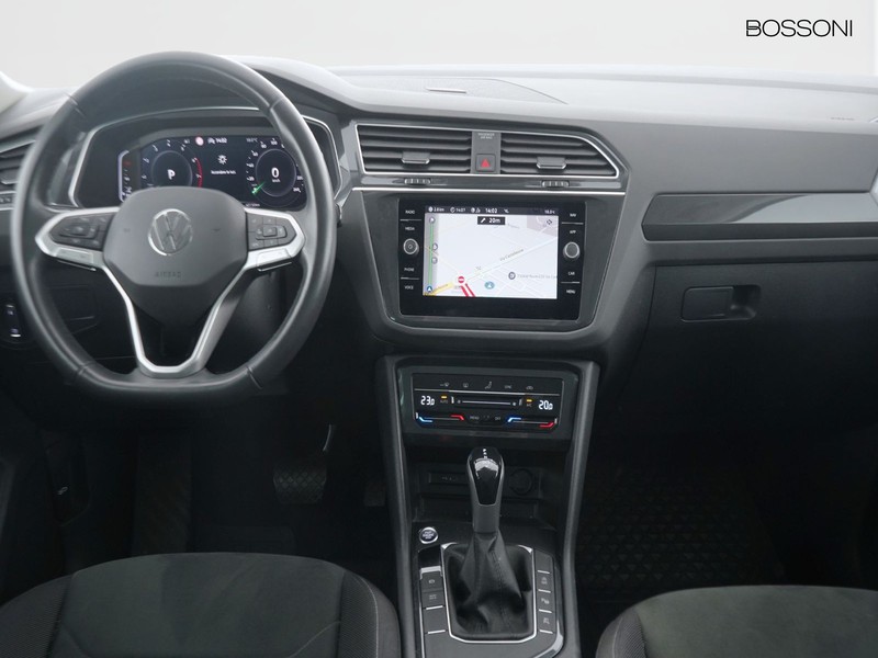 7 - Volkswagen Tiguan 1.5 tsi act 150cv elegance dsg