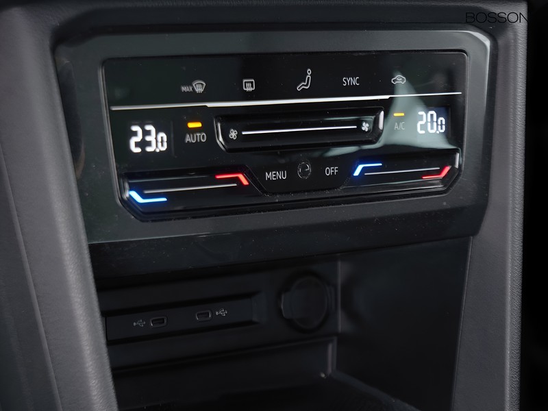 25 - Volkswagen Tiguan 1.5 tsi act 150cv elegance dsg