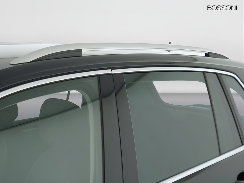 37 - Volkswagen Tiguan 1.5 tsi act 150cv elegance dsg