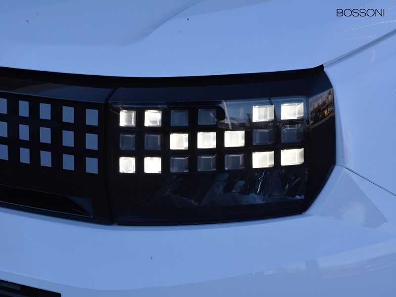 19 - Fiat Grande Panda 1.2 hybrid 110cv icon