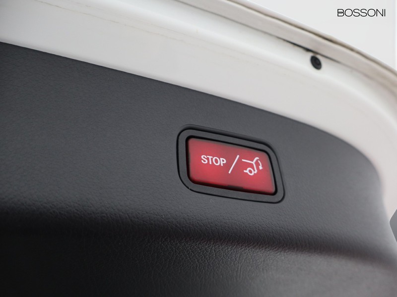 19 - Mercedes GLC suv 300 de plug in hybrid amg line advanced 4matic 9g-tronic