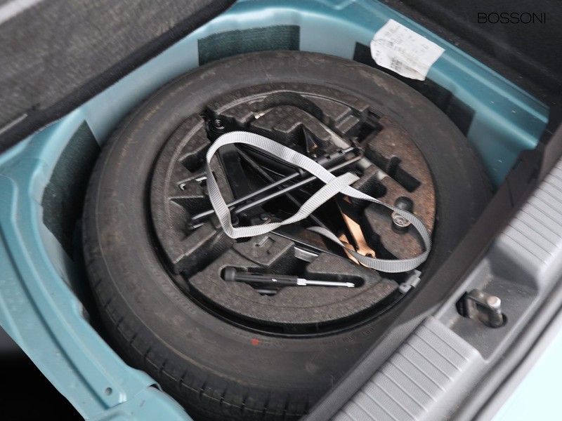 31 - Volkswagen T-Cross 1.0 tsi style dsg