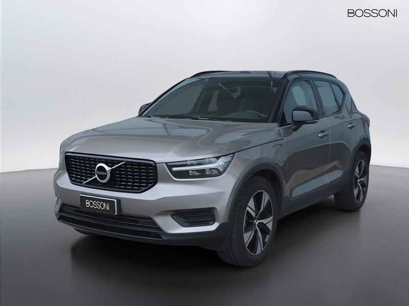 1 - Volvo XC40 1.5 t4 recharge plug-in-hybrid r-design geartronic my21