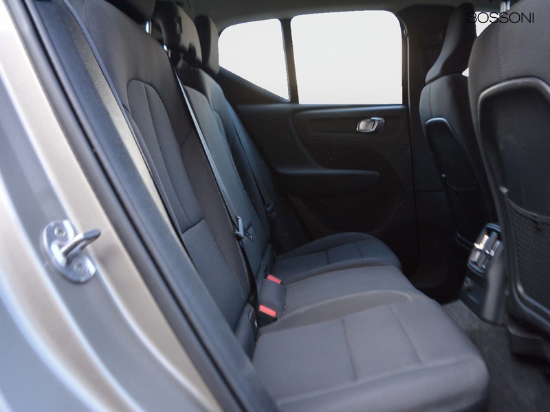 7 - Volvo XC40 1.5 t4 recharge plug-in-hybrid inscription expression geartronic my21