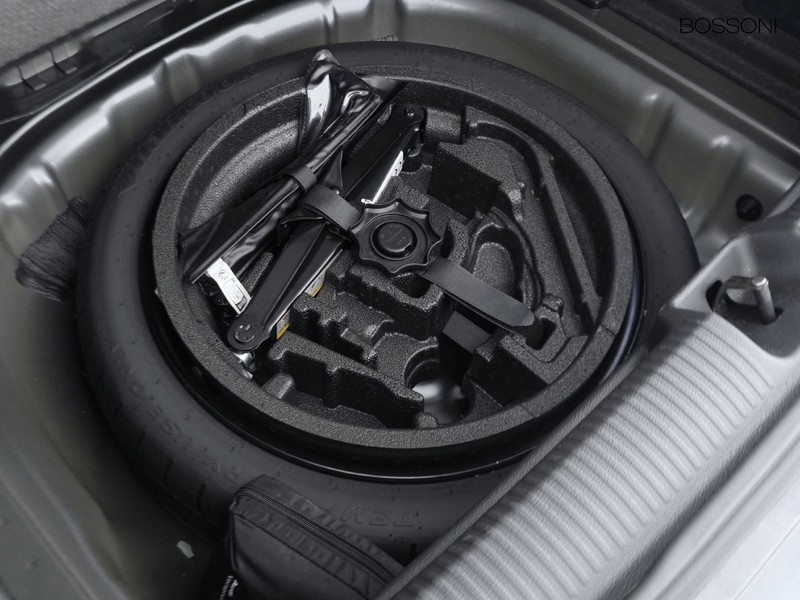 31 - Audi Q2 35 1.5 tfsi s line edition s tronic