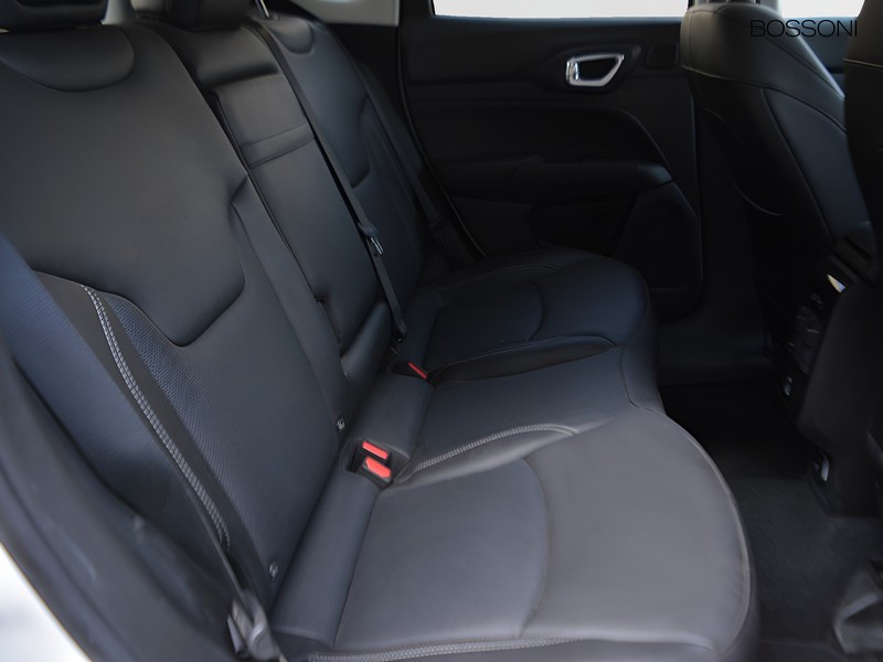 7 - Jeep Compass 1.6 multijet ii 130cv s 2wd