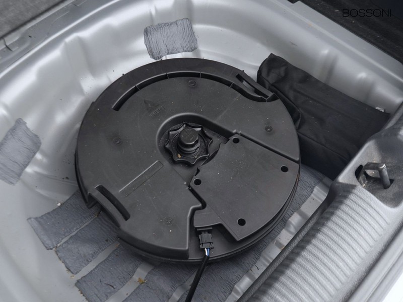 31 - Audi Q2 30 2.0 tdi admired advanced