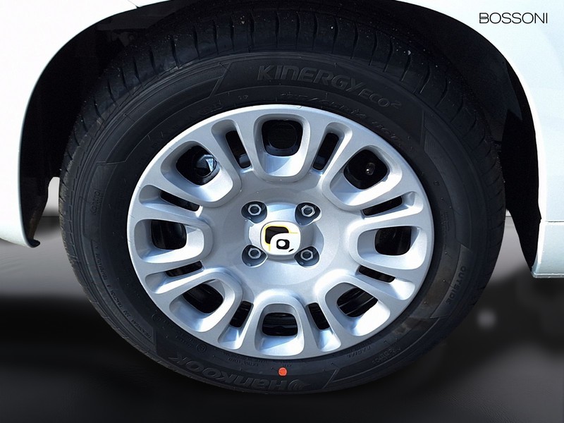 13 - Fiat Pandina 1.0 firefly hybrid 65cv pop s&s