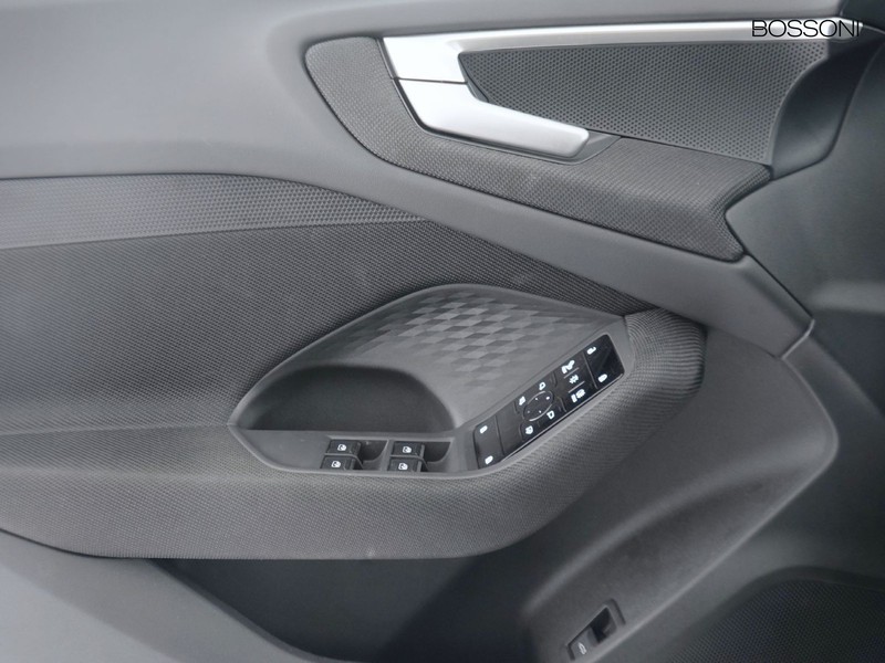 13 - Audi A5 avant 2.0 tdi mhev+ 204cv business advanced