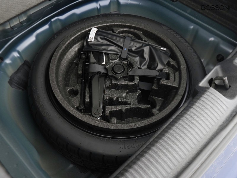 31 - Audi Q2 35 1.5 tfsi s line edition s tronic