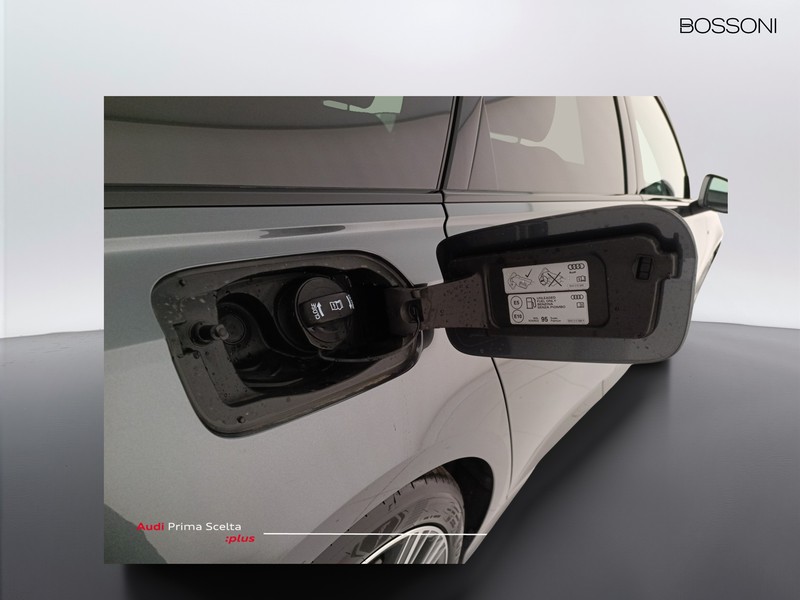 37 - Audi A6 avant 50 2.0 tfsi e s line edition quattro ultra s tronic