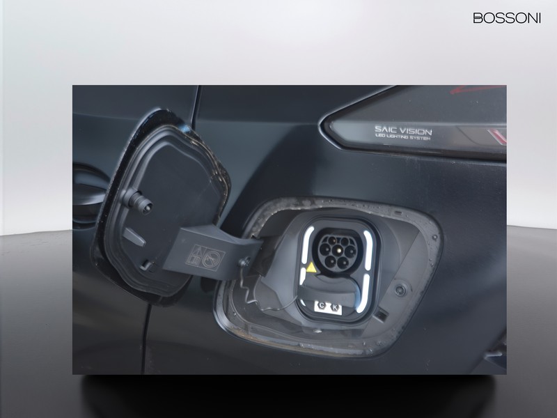 13 - Mg MG4 luxury64