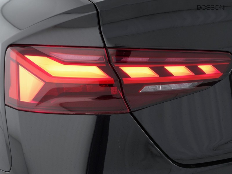 7 - Audi A5 sportback 40 2.0 tdi mhev 204cv s line edition quattro s tronic