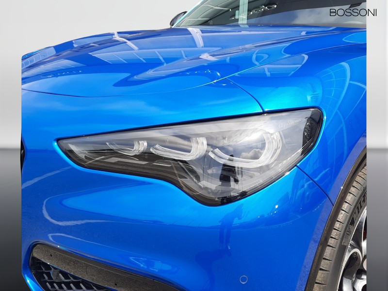 25 - Alfa Romeo Stelvio 2.2 turbo 210cv veloce q4 at8