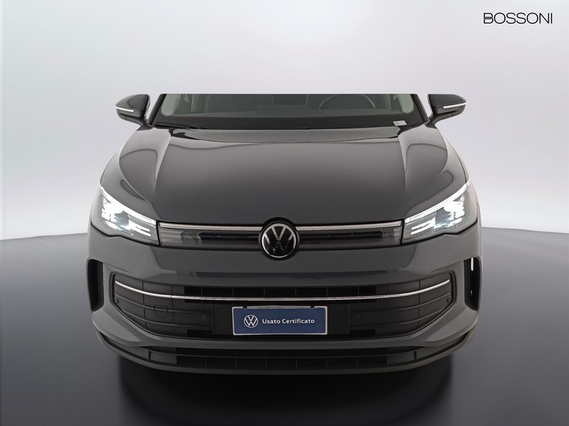 13 - Volkswagen Tiguan 2.0 tdi scr 150cv life dsg