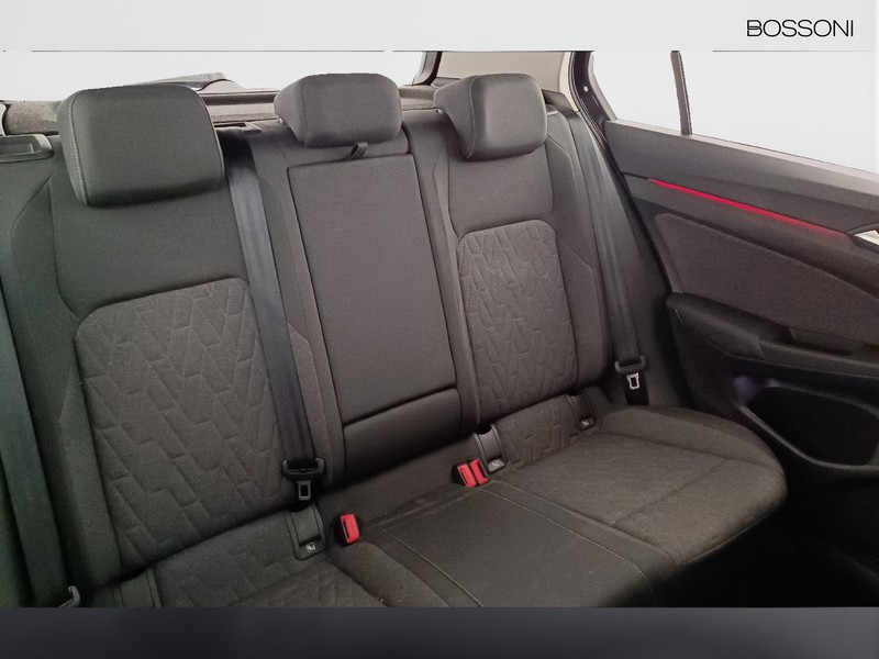 37 - Volkswagen Golf 2.0 tdi scr 115cv life