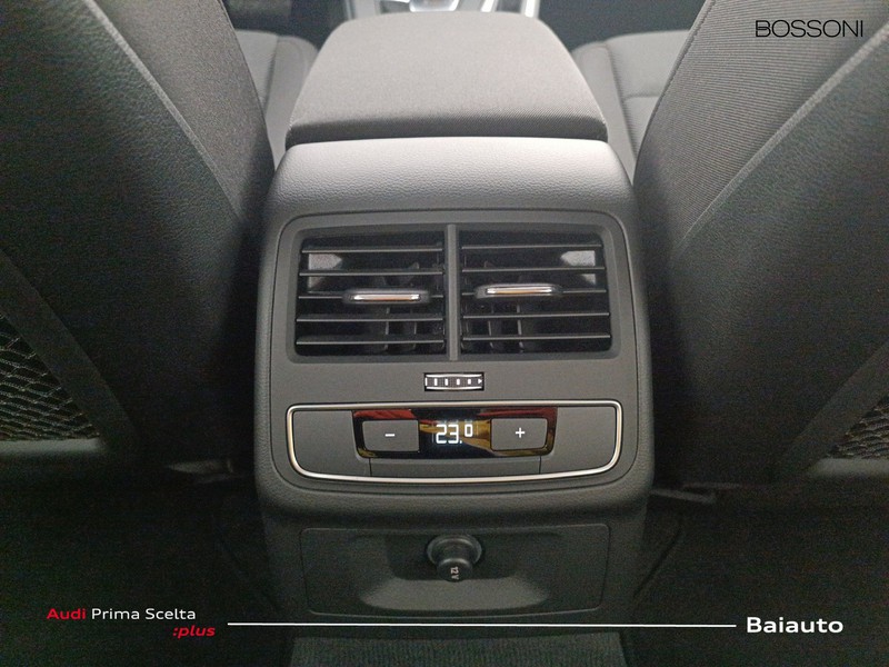 13 - Audi A4 avant 30 2.0 tdi mhev 136cv business advanced s tronic