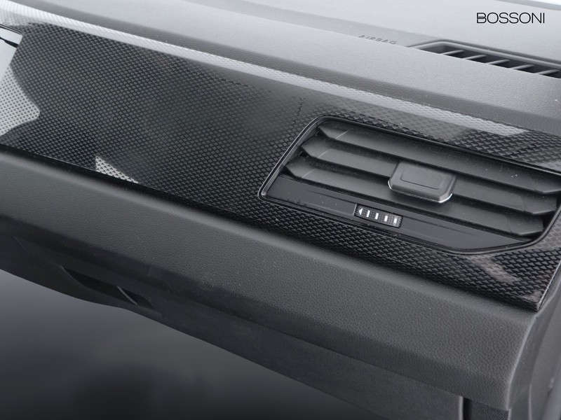 19 - Volkswagen Polo 1.0 tsi 95cv life dsg