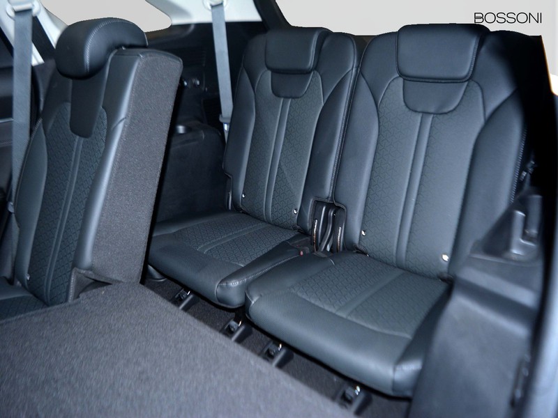 7 - Kia Sorento 1.6 t-gdi phev style awd at6