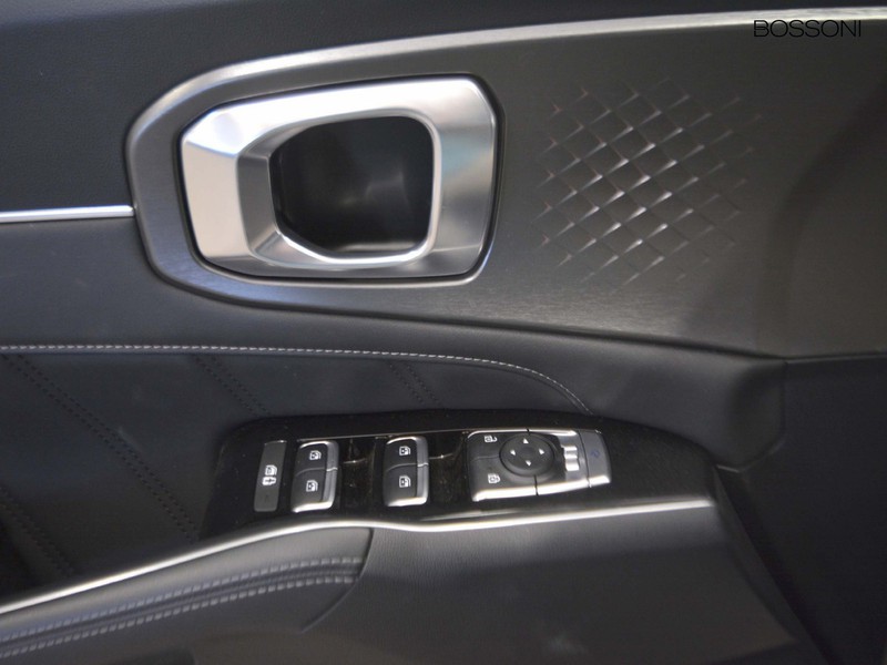 13 - Kia Sorento 1.6 t-gdi phev style awd at6