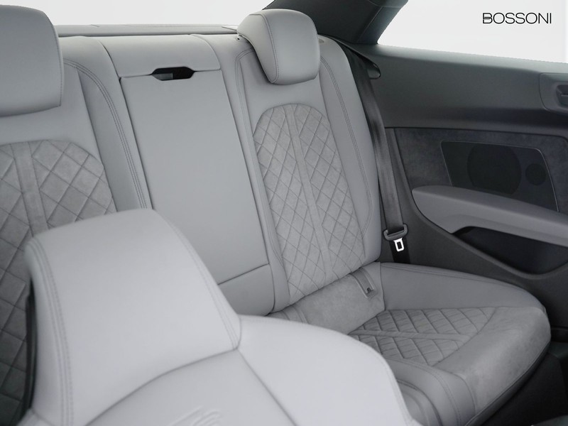 25 - Audi A5 Coupé 40 2.0 tdi mhev 204cv s line edition quattro s tronic