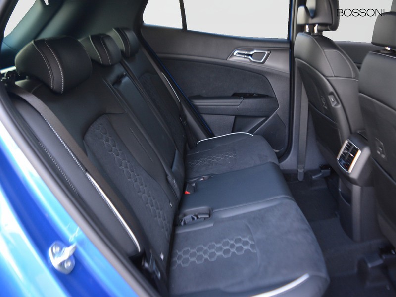 7 - Kia Sportage 1.6 crdi mhev gt-line plus awd dct