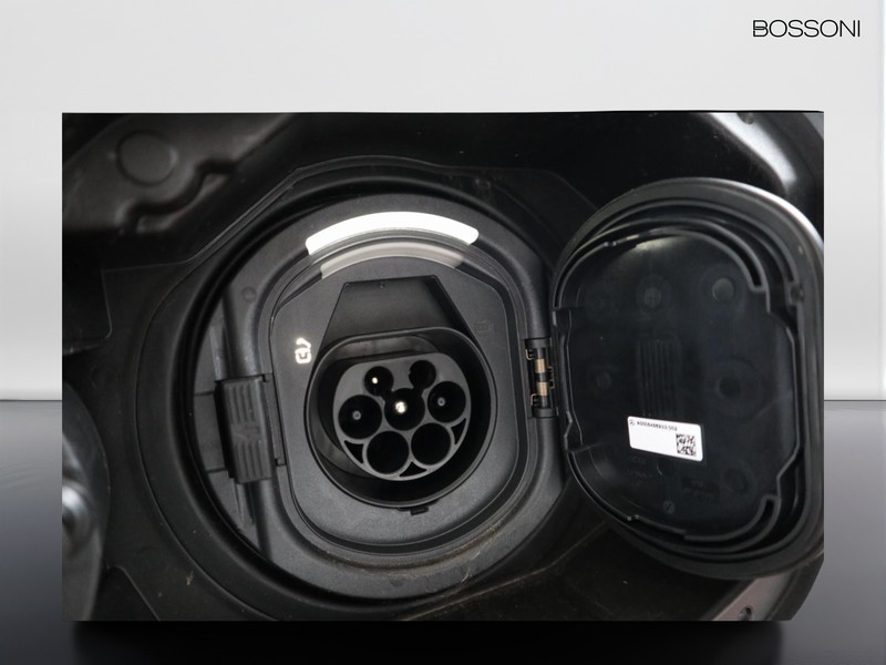 19 - Mercedes Classe A 250 e plug-in-hybrid amg line advanced plus speedshift dct amg 8g