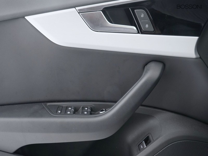 13 - Audi A5 sportback 40 2.0 tdi mhev 204cv s line edition quattro s tronic