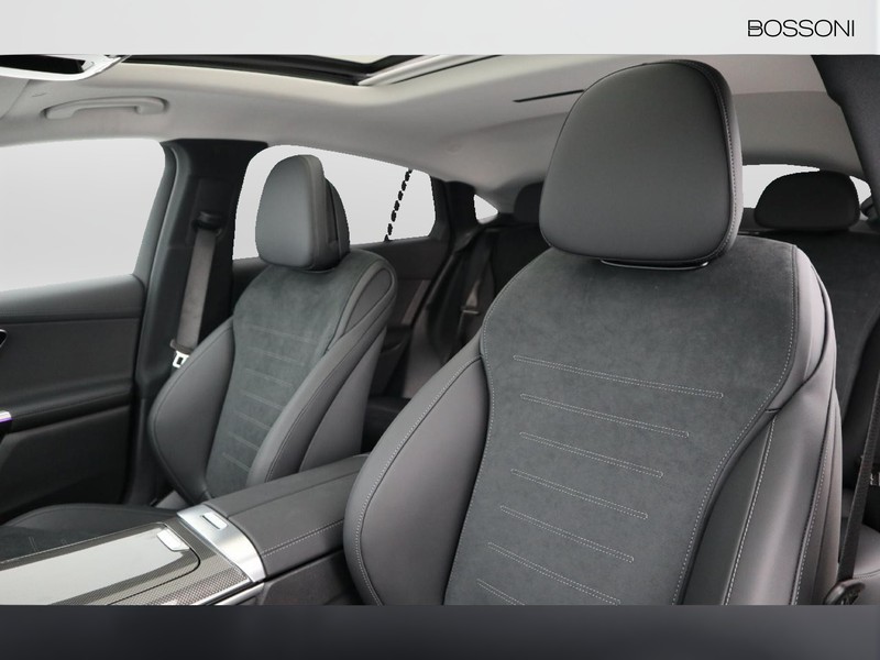 7 - Mercedes GLC coupe 220 d amg line premium 4matic 9g-tronic