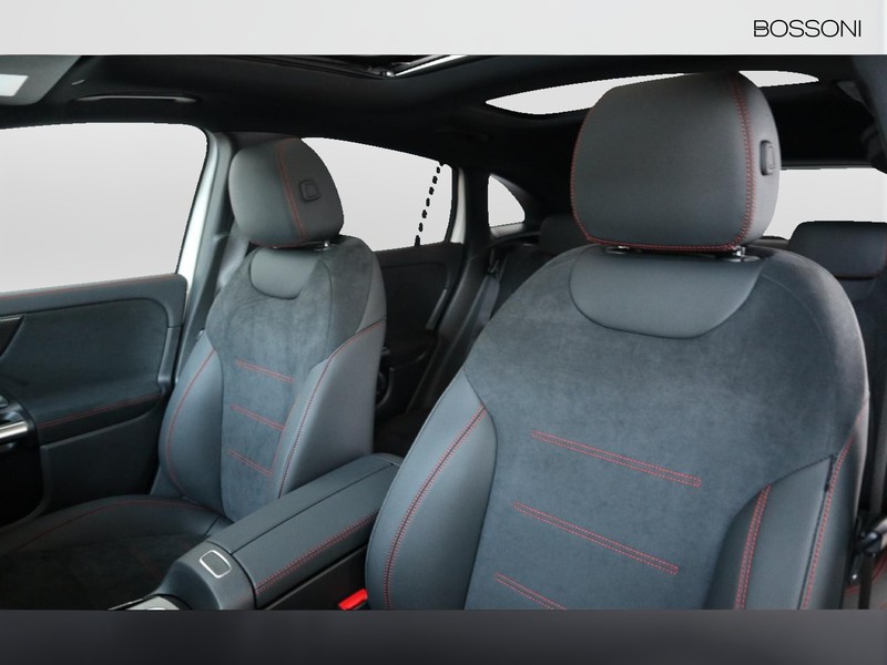 7 - Mercedes GLA 200 d amg line premium 4matic 8g-dct