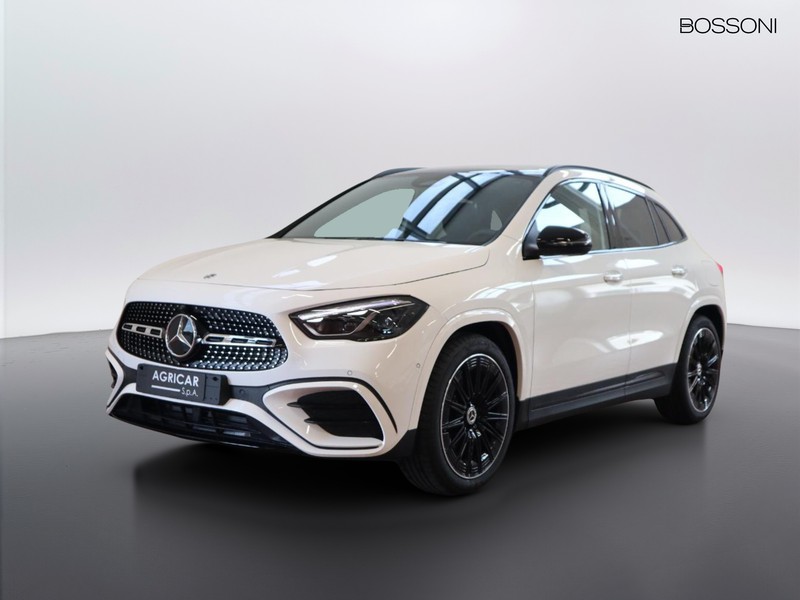 1 - Mercedes GLA 200 d amg line premium 4matic 8g-dct